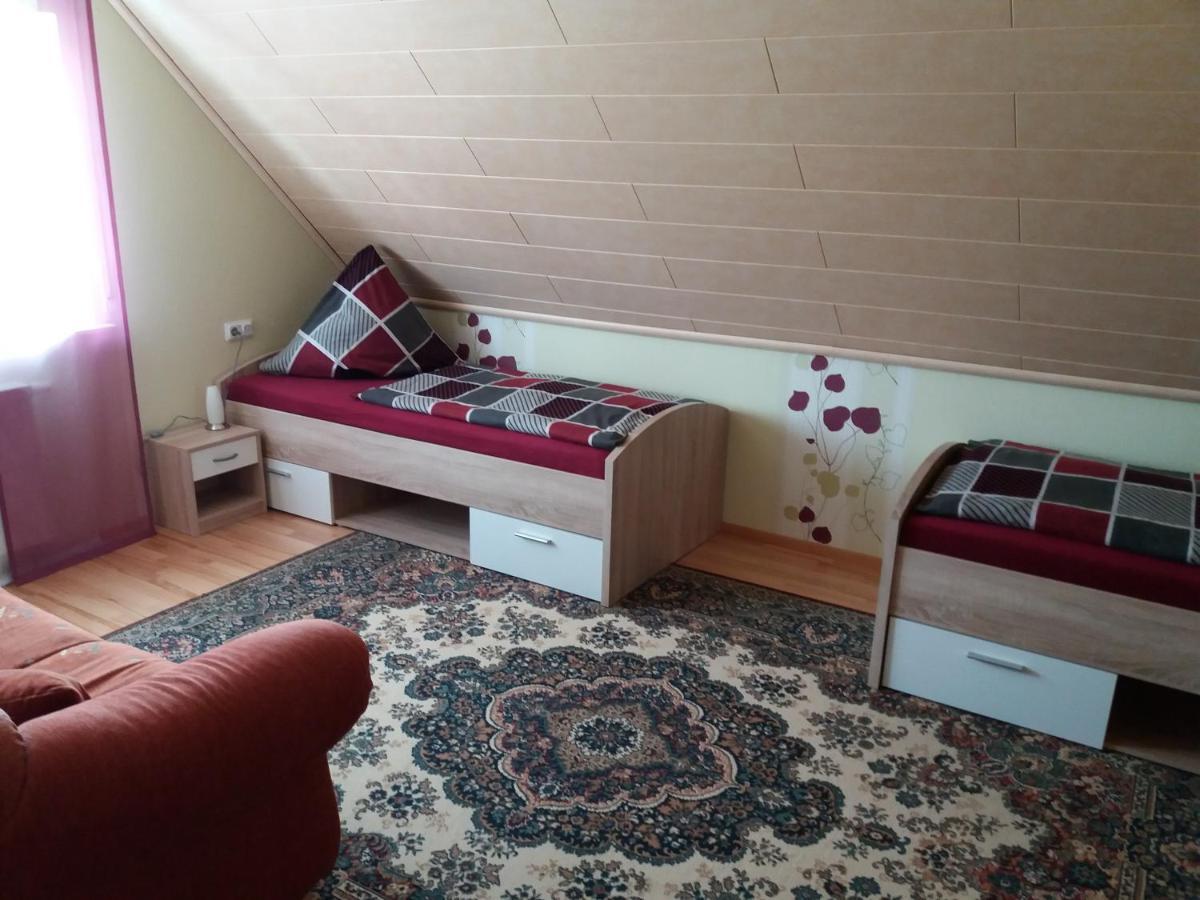 Ferienwohnung Knaub 바트빌둔젠 외부 사진